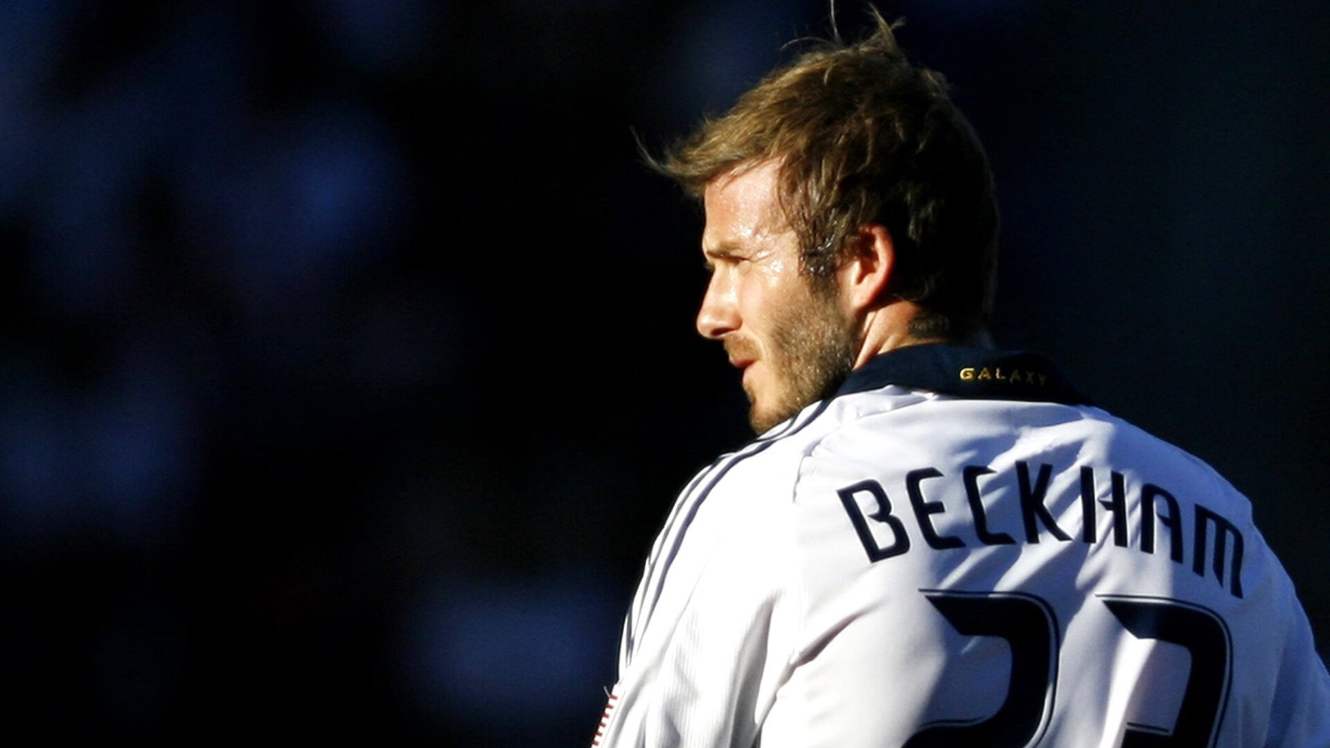 “突破次元”——虚拟现实带来的全新观赛体验，突破次元特效