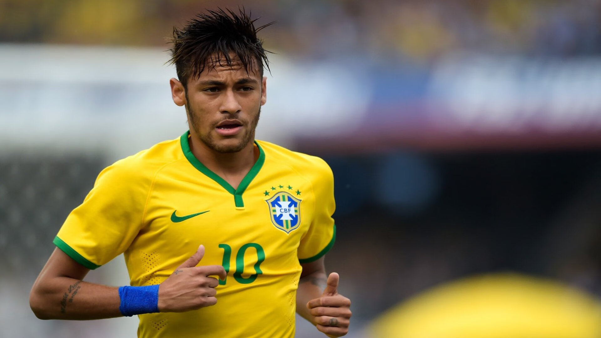 九游娱乐APP-世界级球星再度闪耀，助力球队走向胜利，世界球星排行榜前十